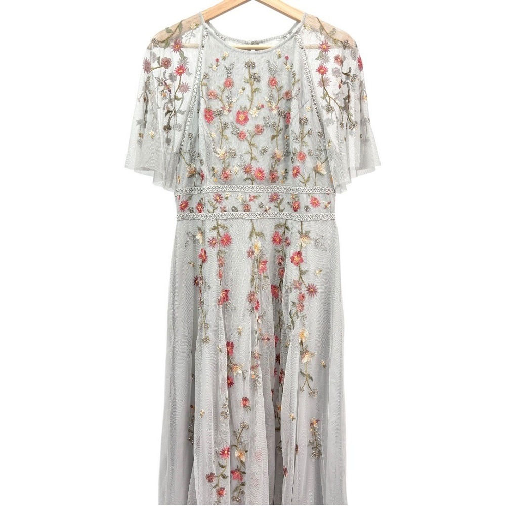ASOS Design Bridesmaid Floral Embroidered Maxi Dress with‎ Embellishment Size 10 - Picture 4 of 12